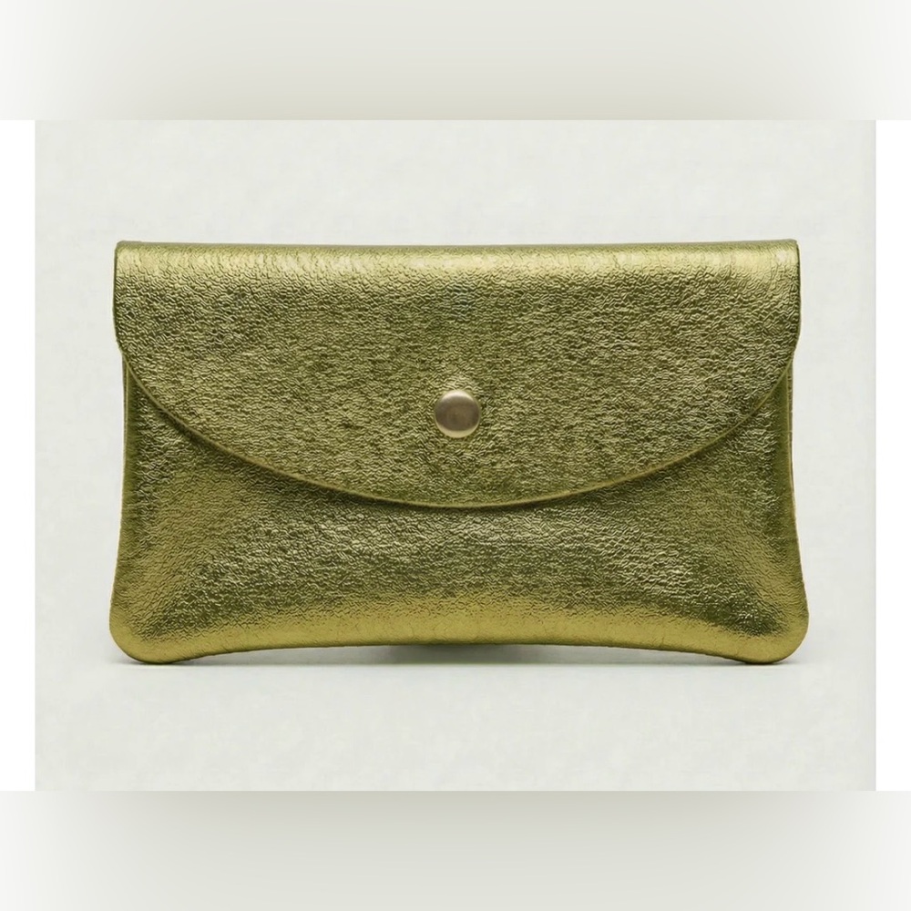 Tourance Coin Wallet - Metallic Leather - Pistachio. Made in Italy. Brand new.